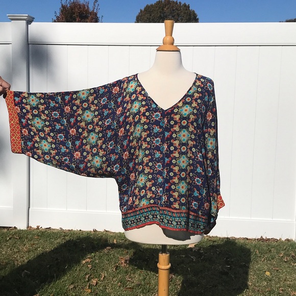 NWOT Tolani Multicolor Floral 100% Silk V Neck Dolman Sleeves Blouse Size Small - Picture 13 of 16